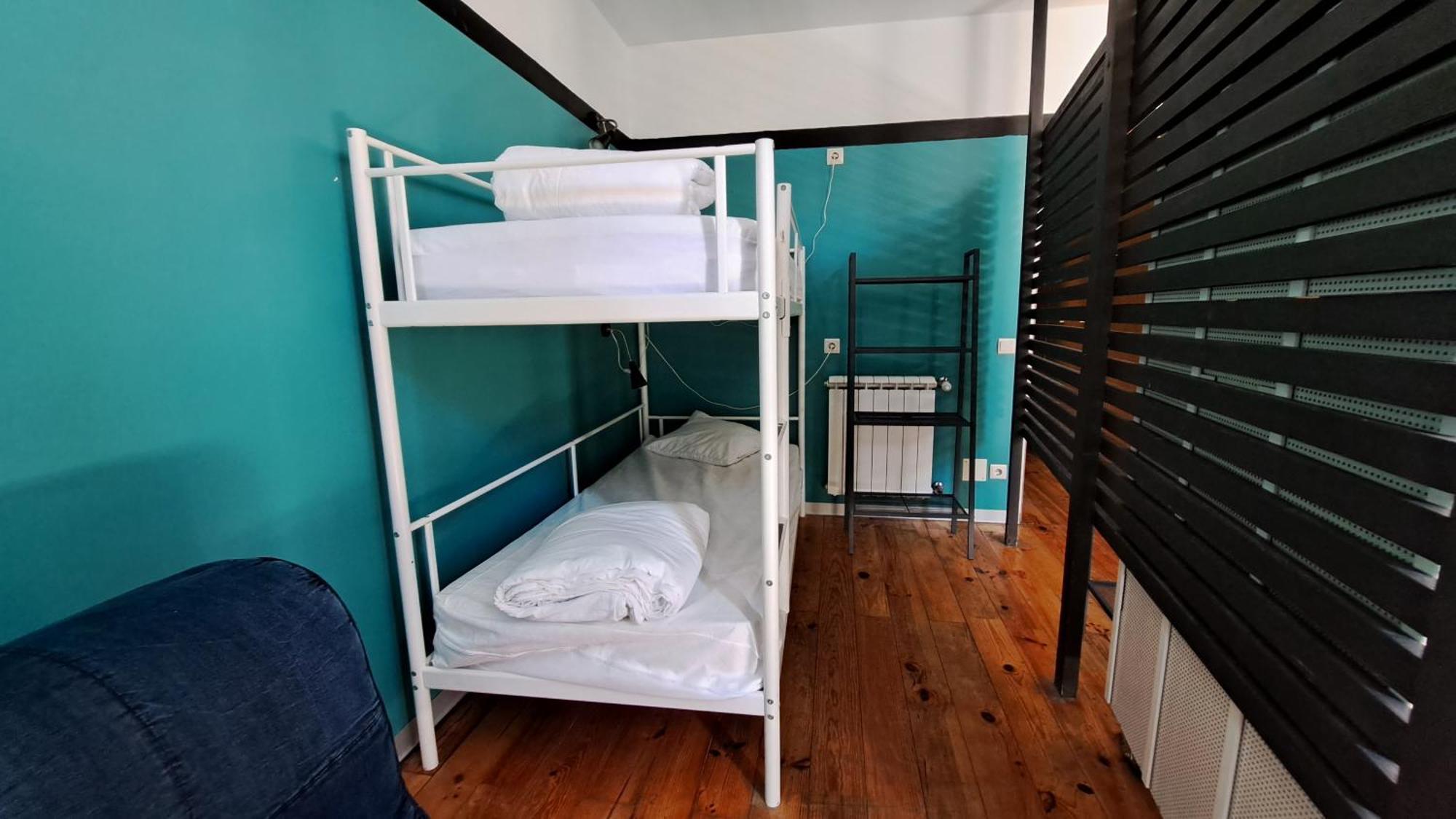 Póvoa de Varzim Sardines And Friends Hostel 04 חדר תמונה